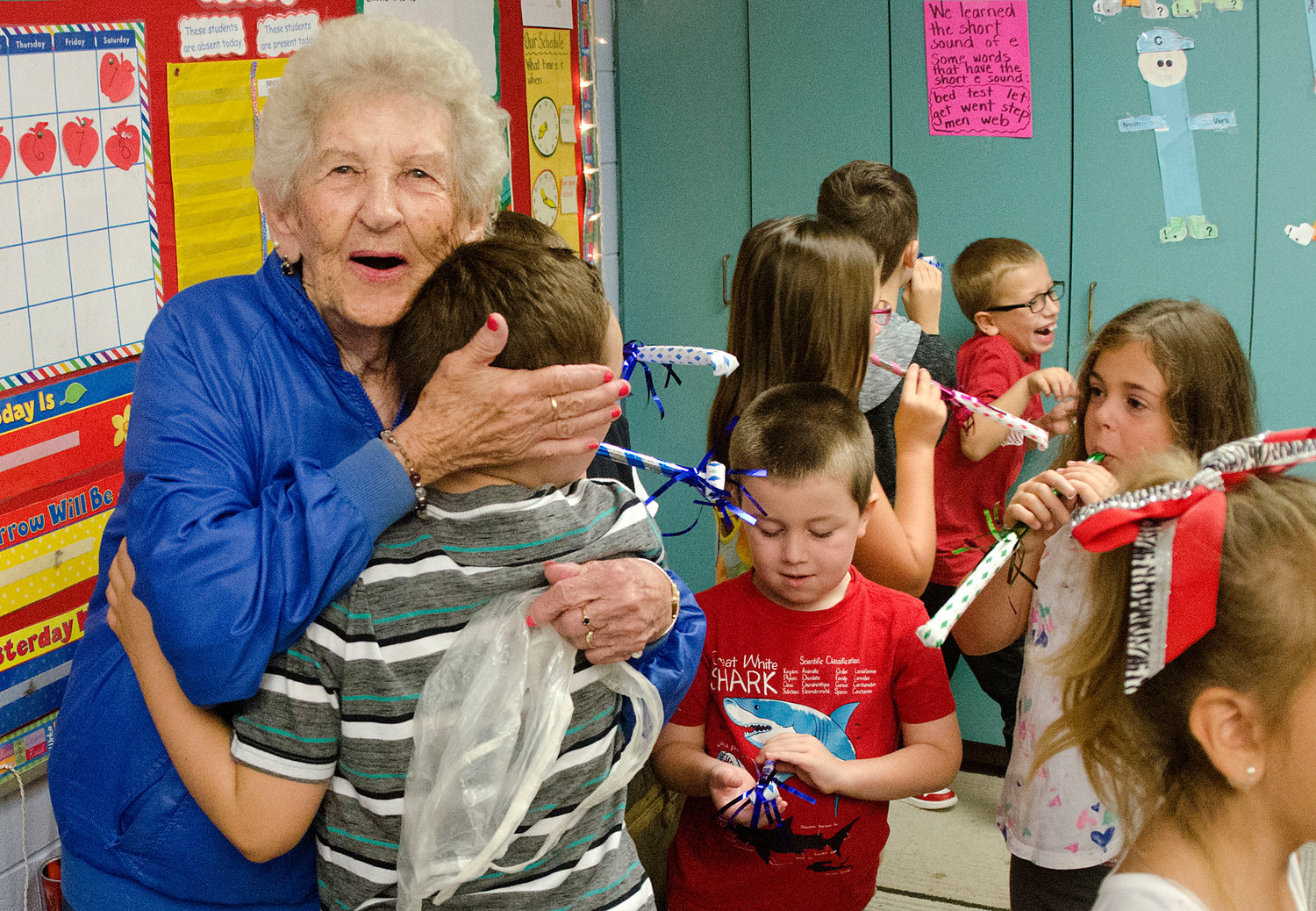 ‘amazing Mallon Enthusiastically Volunteers At Francis Elementary